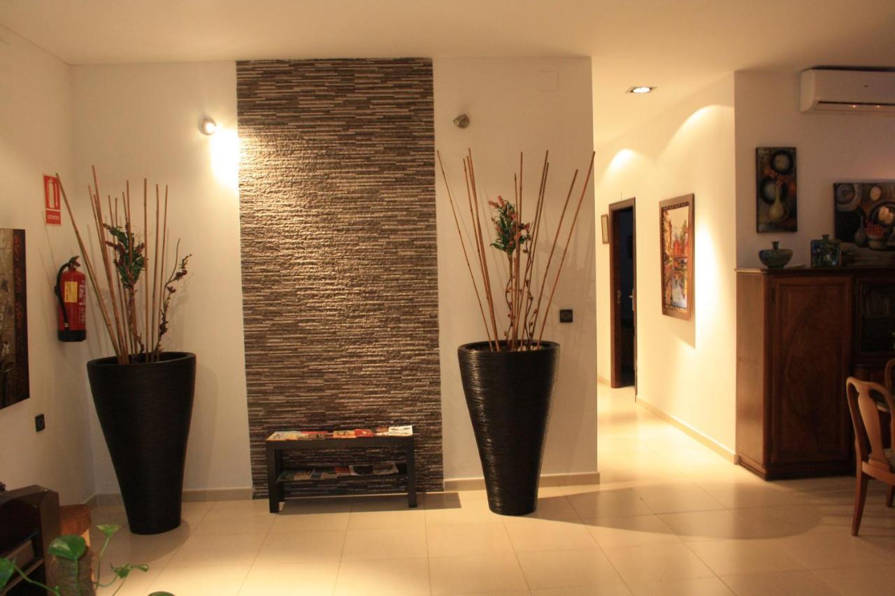 Casa Rural La Plaza Almoharin Luaran gambar